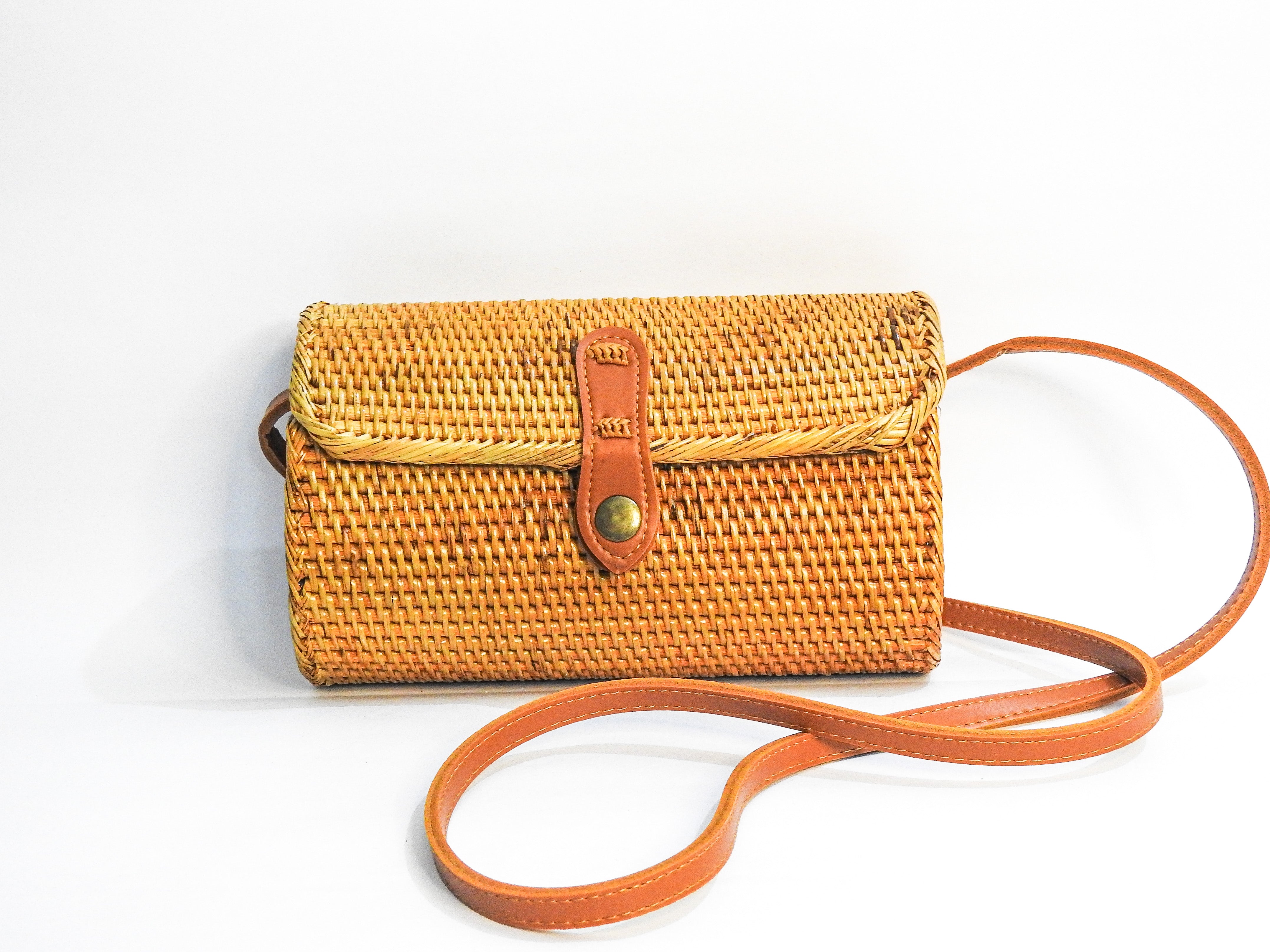 Exploring Different Styles of Rattan Bags – Meserii