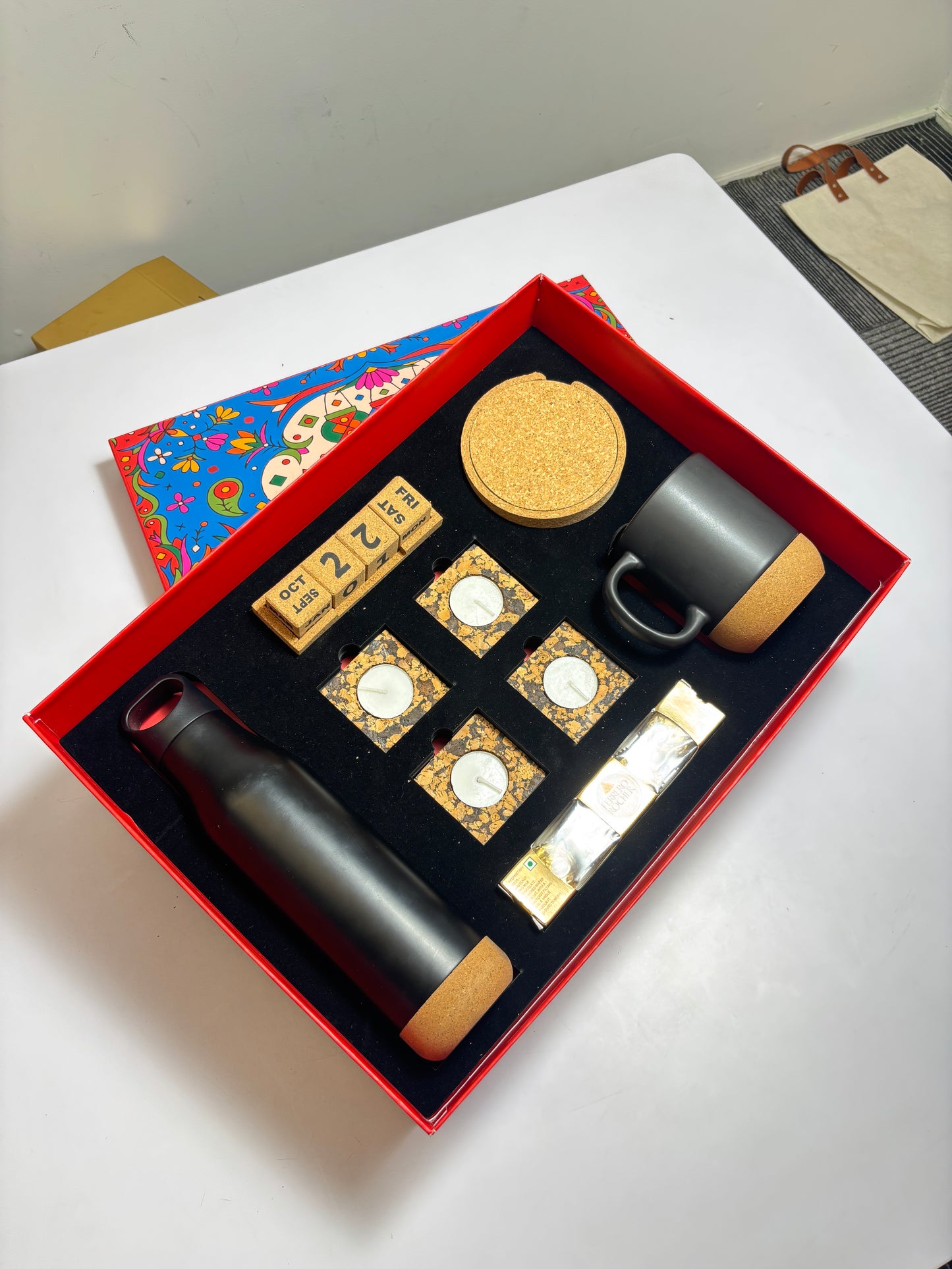6 in 1 Cork Festive Hamper